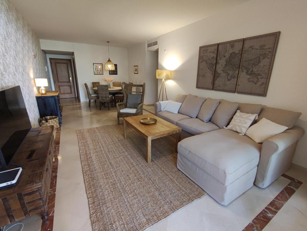Costalita On The Beach - 3 Bedroom Cosy Apartment 에스테포나 외부 사진